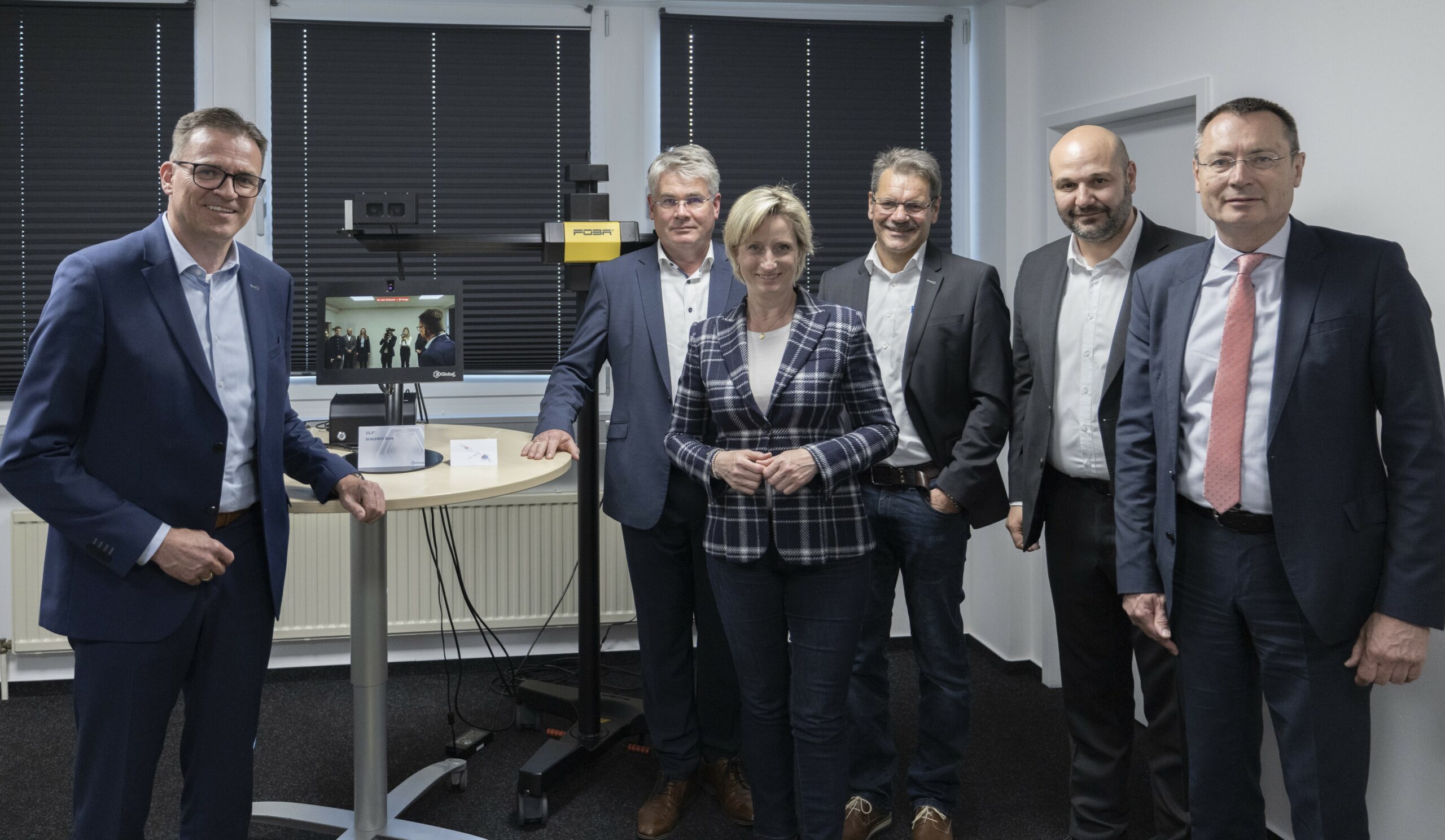 Wirtschaftsministerin Frau Dr. Hoffmeister-Kraut zu Besuch bei 3D Global GmbH